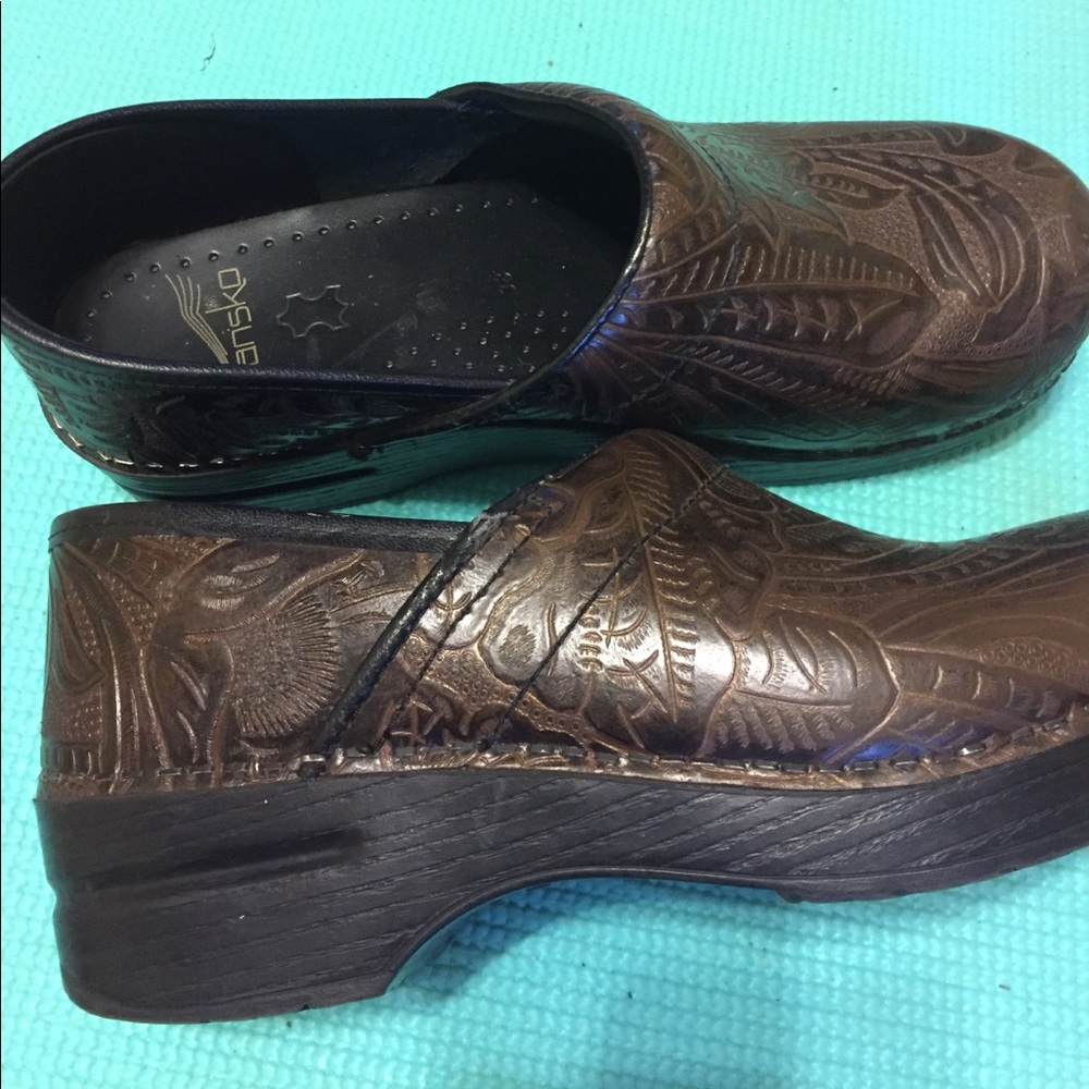 Dansko Clogs - Picture 2 of 5